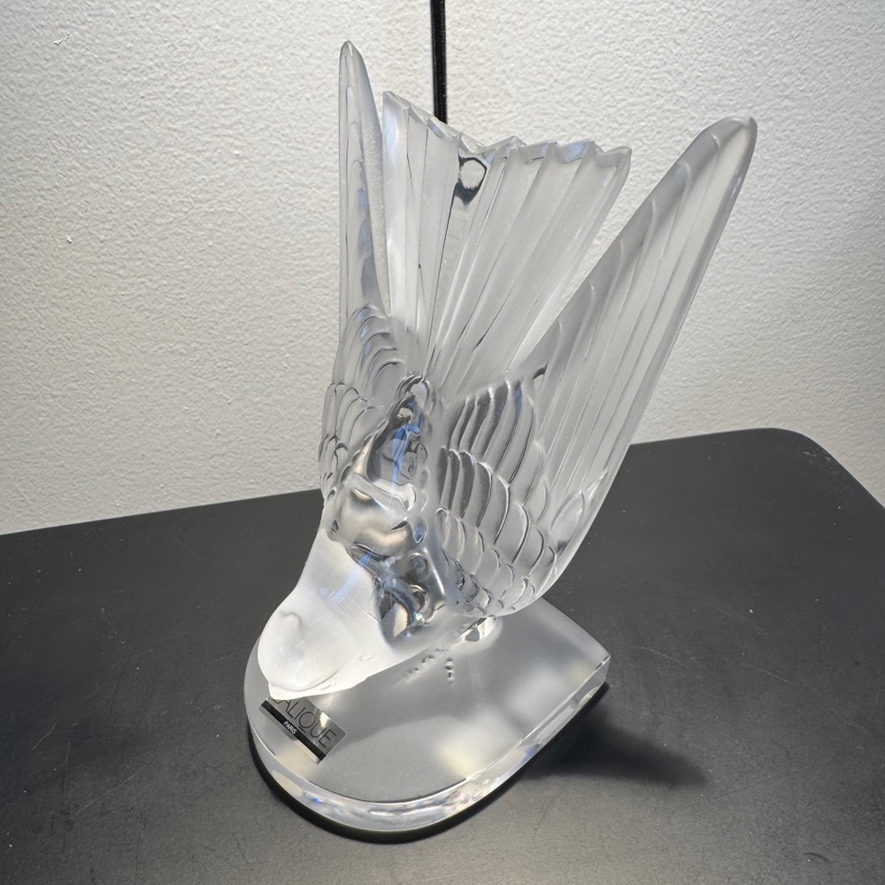 Rare and Retired Lalique Paris swallow bird figurine